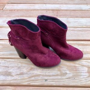 Maroon booties